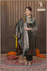 Bottle Green Velvet Heritage Suit Set (With Shawl)