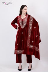 Womelle Elegant Maroon Embroidered Kurta Set