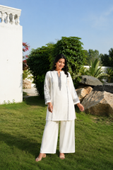 White Whisper Elegance