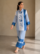 Coastal Chic Look