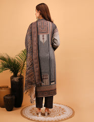 Regal Warmth Woolen Kurta Set