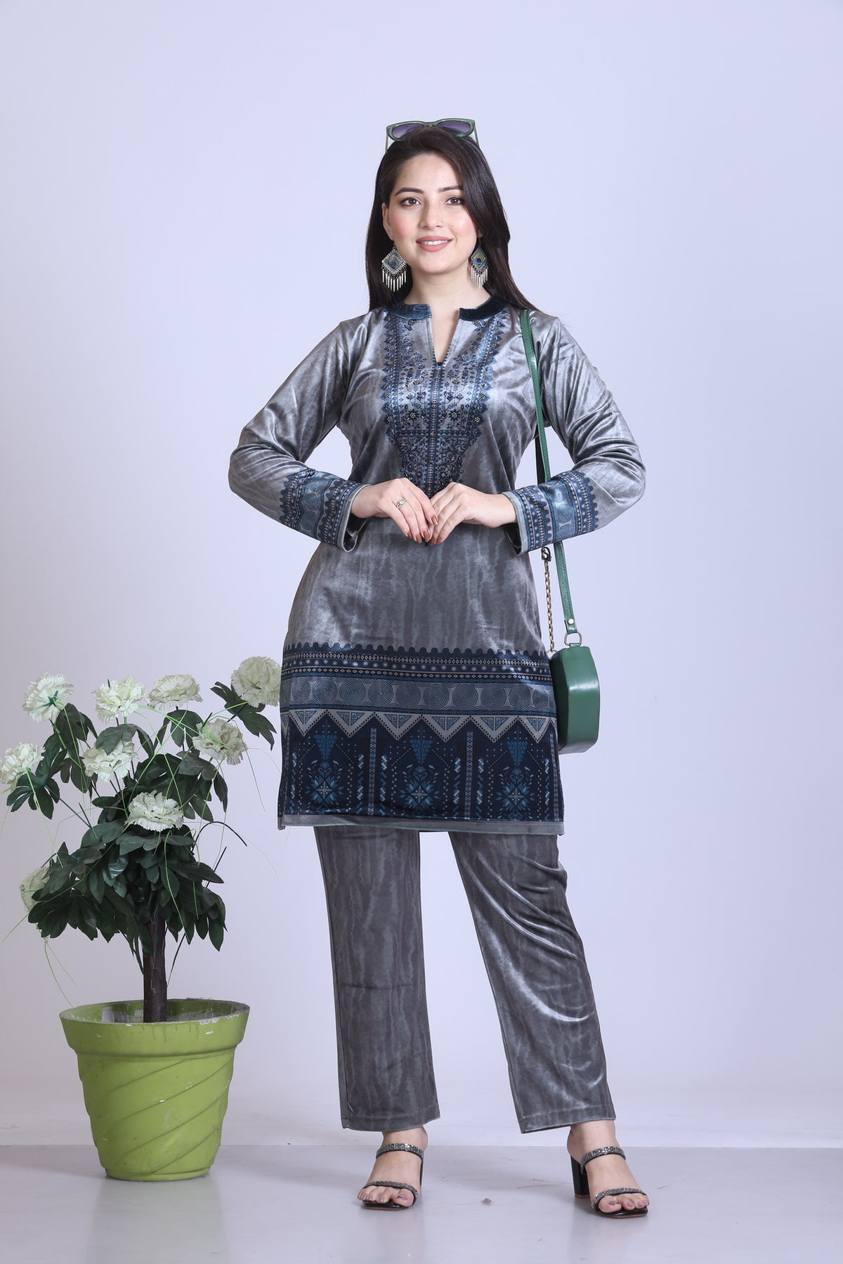 Elegant Handwork Velvet Co-ord Set