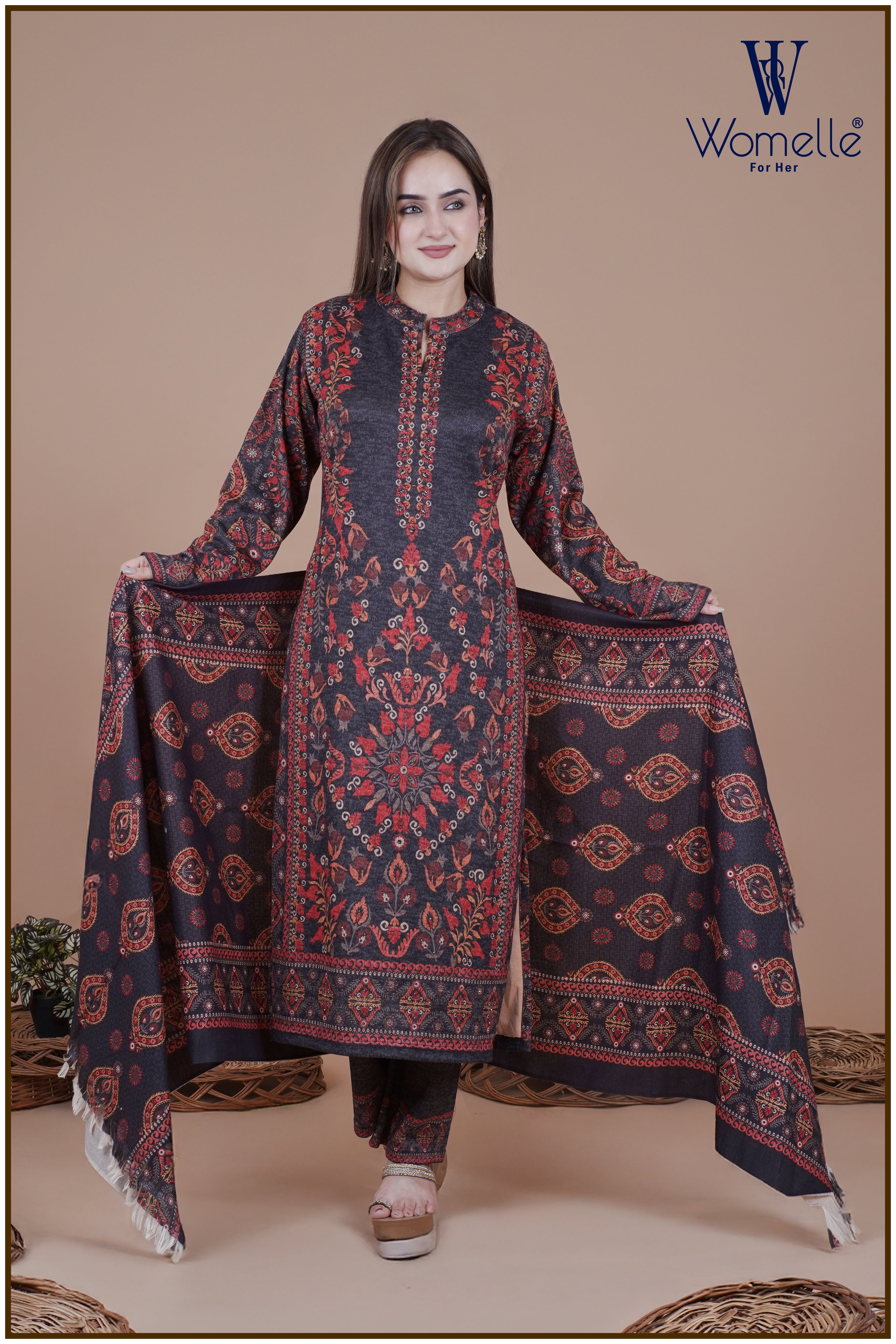 Kashmiri Charcoal Elegance Winter Suit Set (With Shawl)
