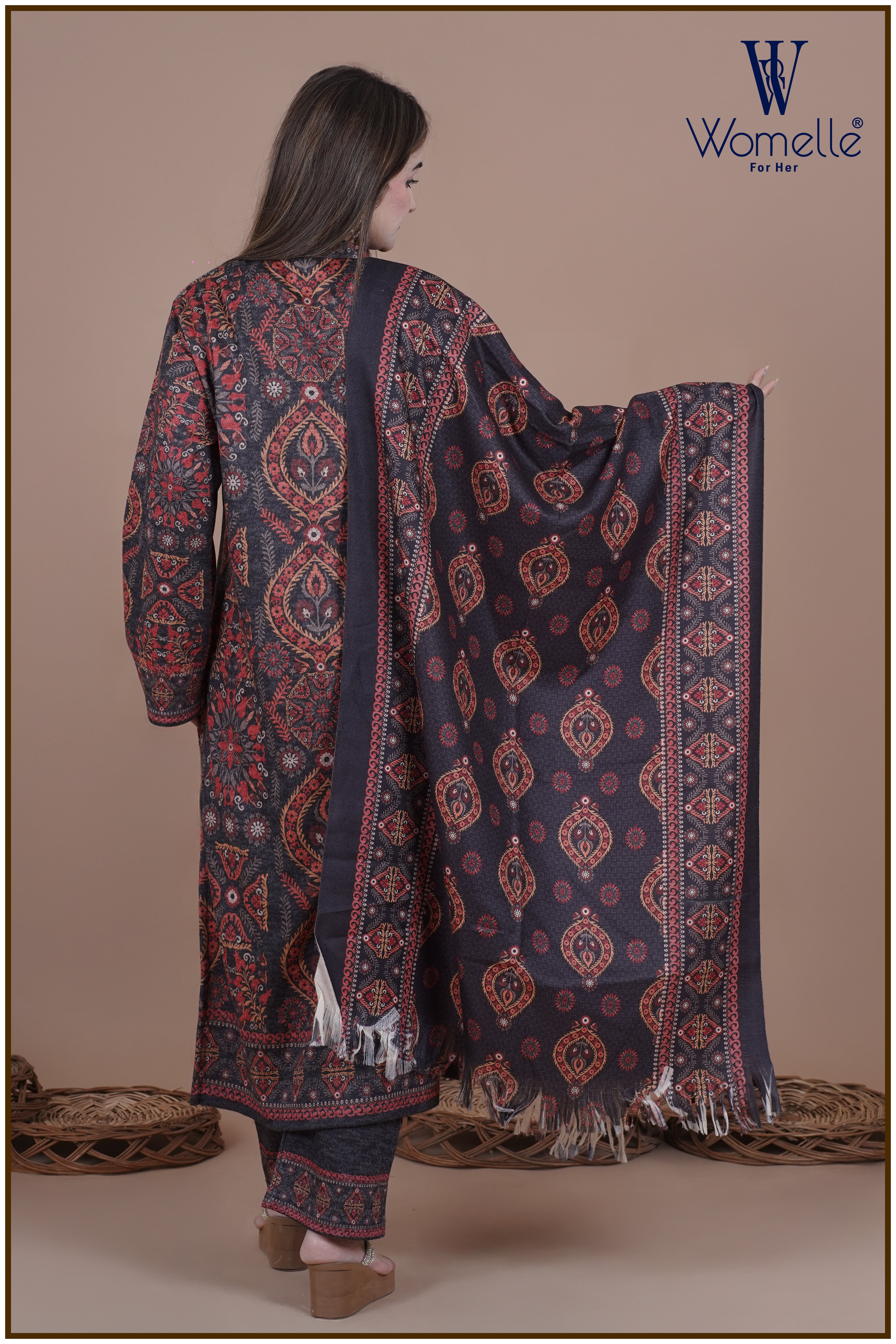 Kashmiri Charcoal Elegance Winter Suit Set (With Shawl)