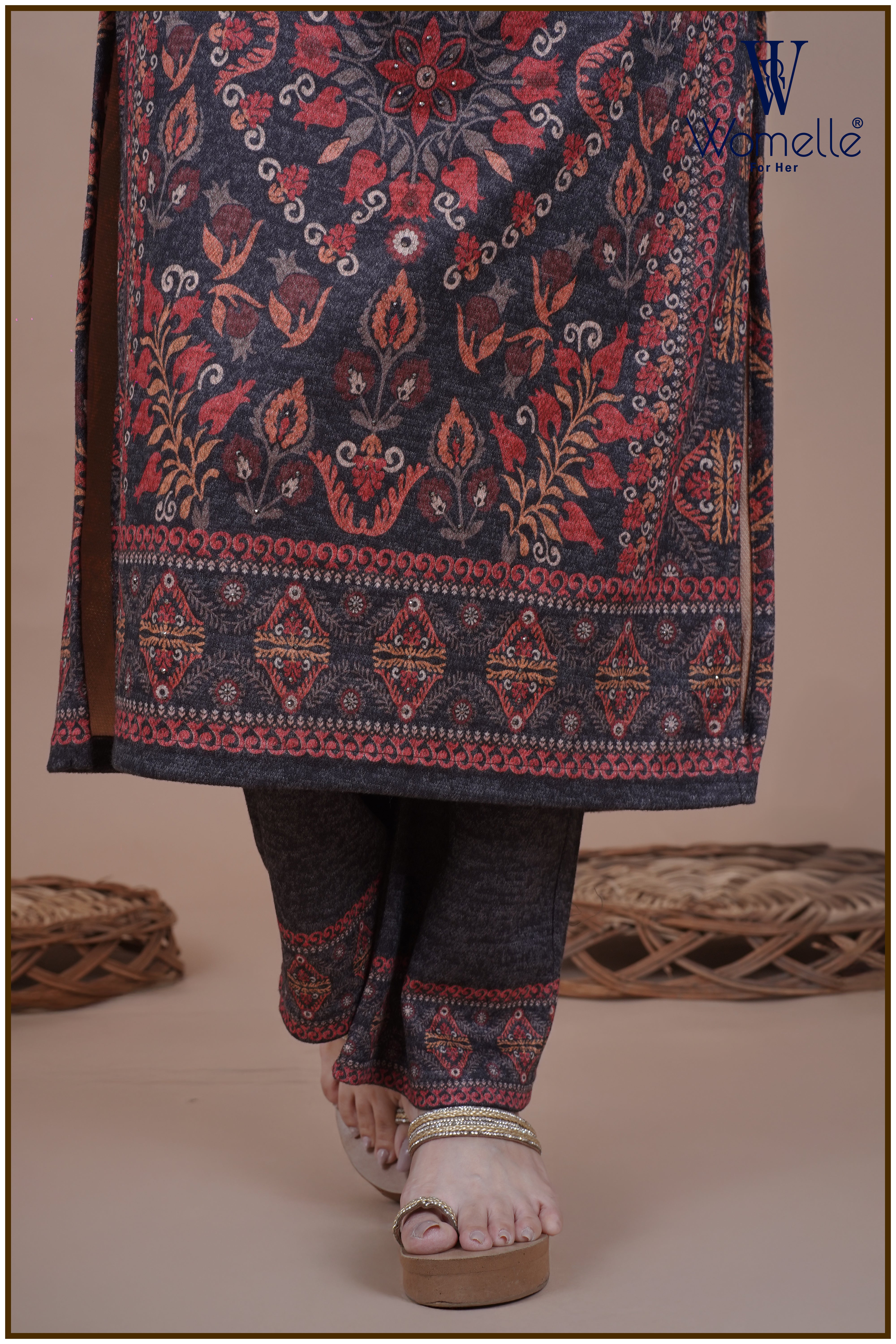 Kashmiri Charcoal Elegance Winter Suit Set (With Shawl)
