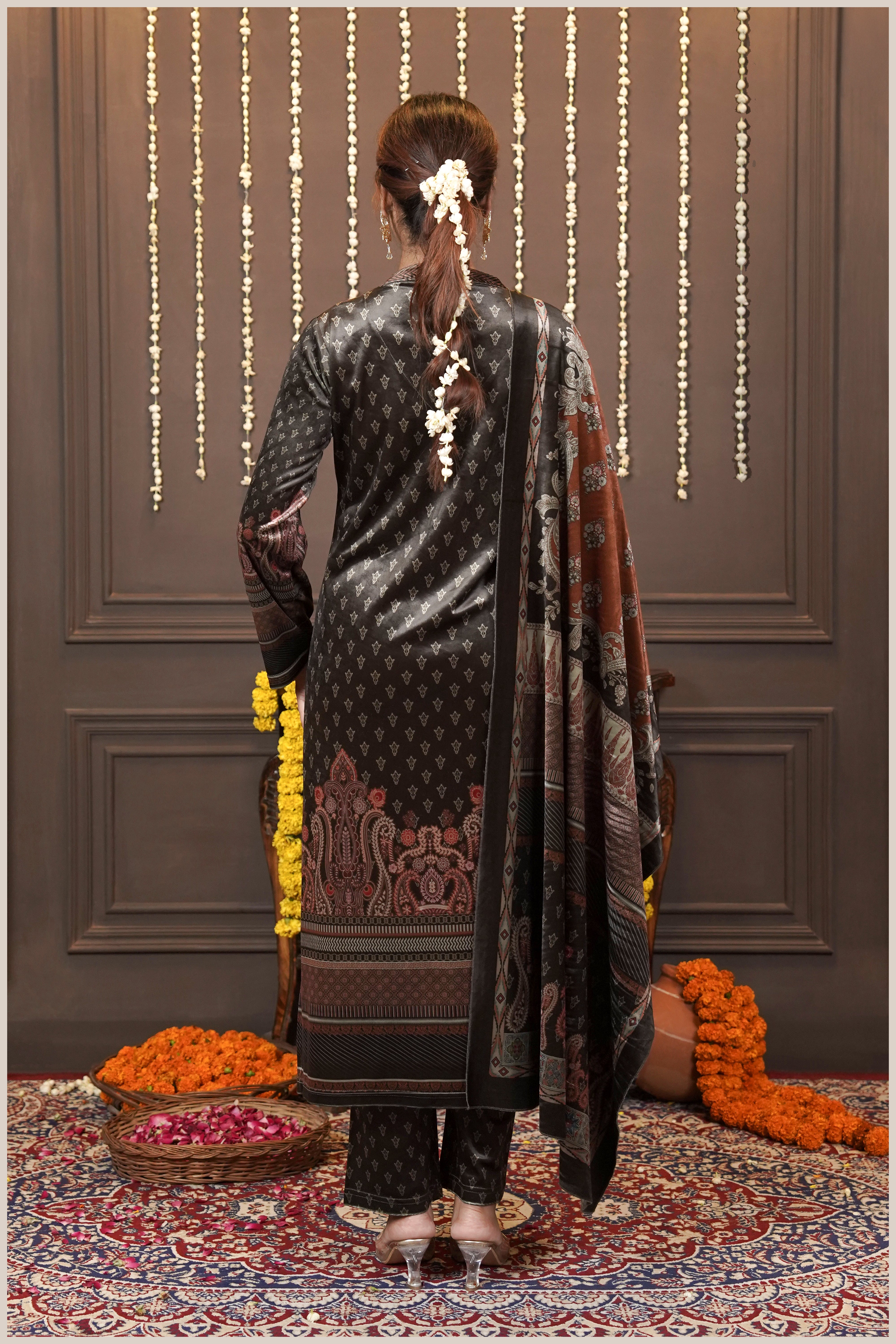 Mehndi Velvet Royale Winter Suit Set (With Shawl)